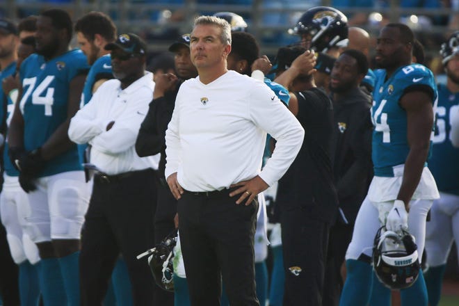 Jaguars head coach Urban Meyer looks at the clock in the closing moments of the Nov. 21 loss to the 49ers.