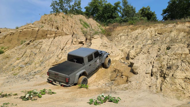 Sure, I can climb that. Vehicles at the 2021 Detroit 4Fest took on the many challenges of Holly Oaks ORV Park.