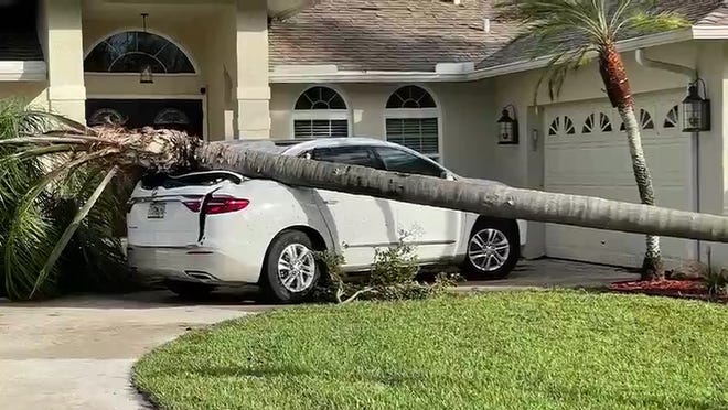 Fort Myers weather damage: Roads closed, damage reported around golf club