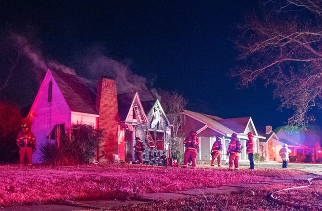 Wichita Falls Firefighters responded to a report of a house fire Monday night in the 1600 block of Dayton Avenue.