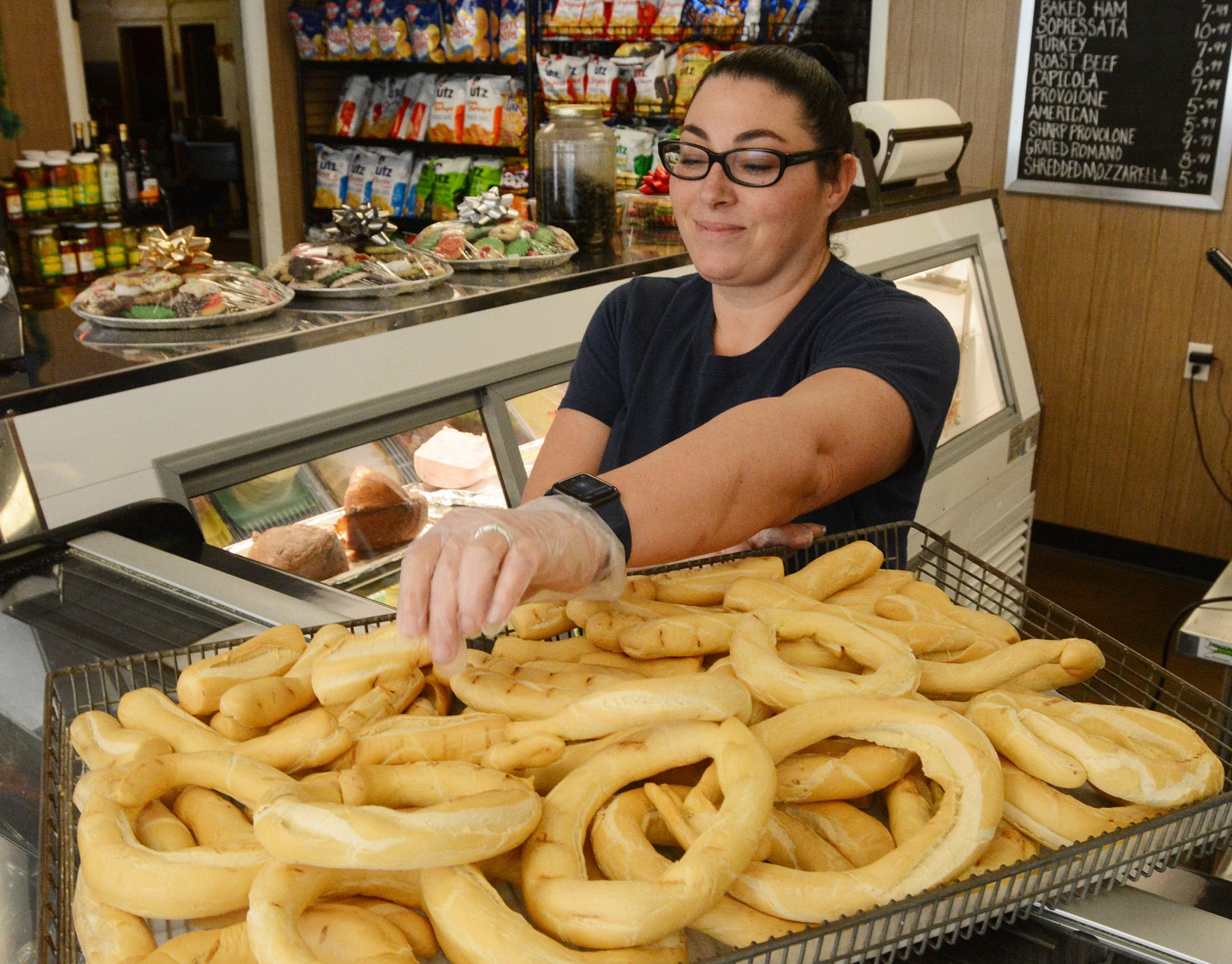 Just before Christmas, CT bakeries share their most popular cookies