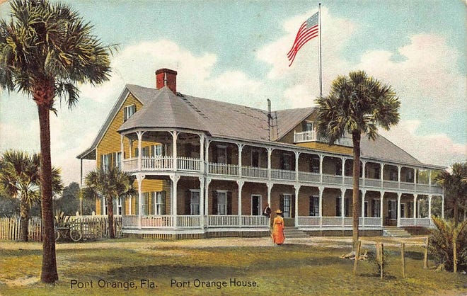 The Port Orange House in a 1910 postcard. The hotel was conveniently close to the station, on the corner of Dunlawton Avenue and Halifax Drive, and brought passengers there by carriage.
