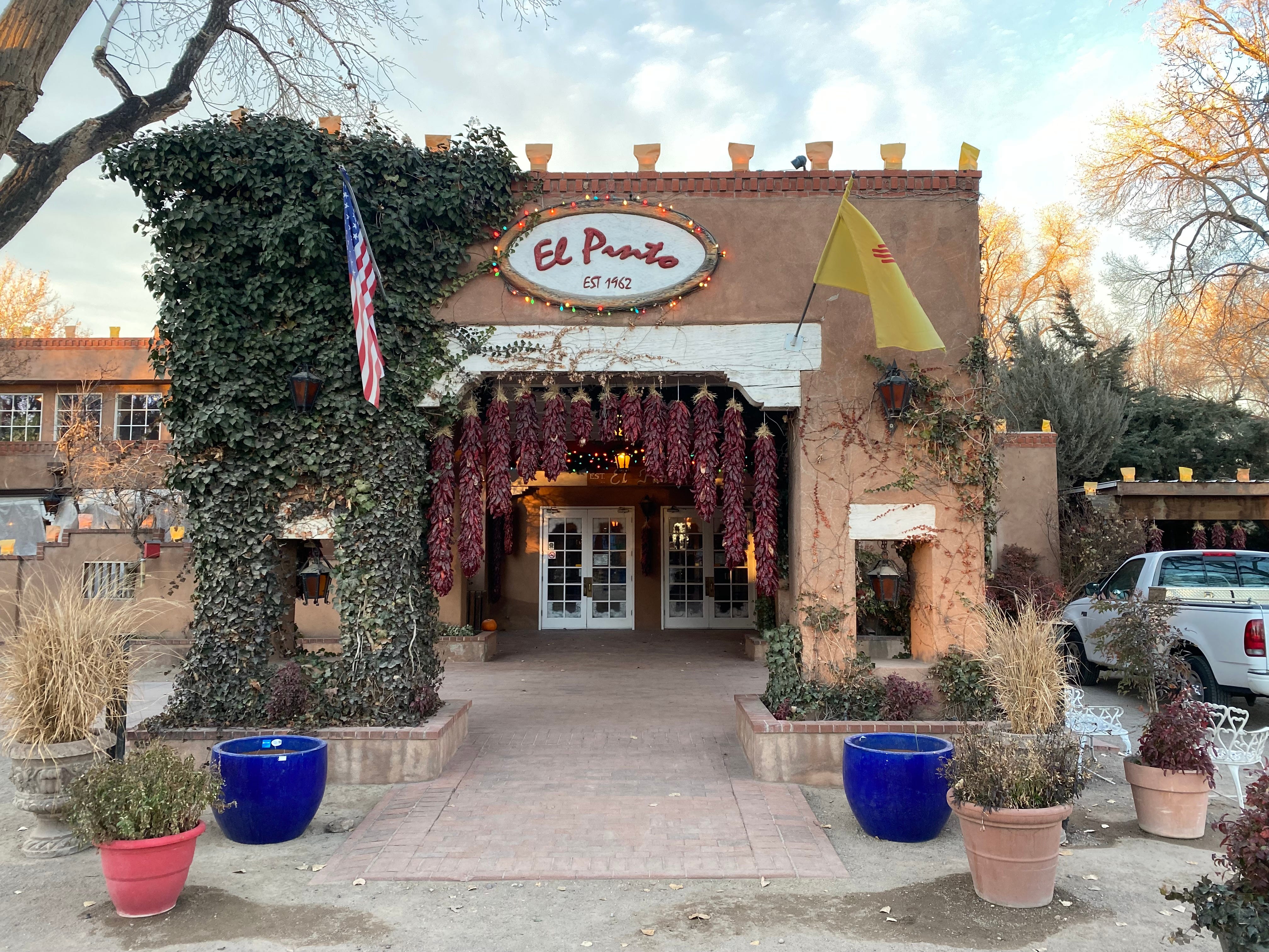 Fiesta Bowl travelblog goes through beautiful New Mexico