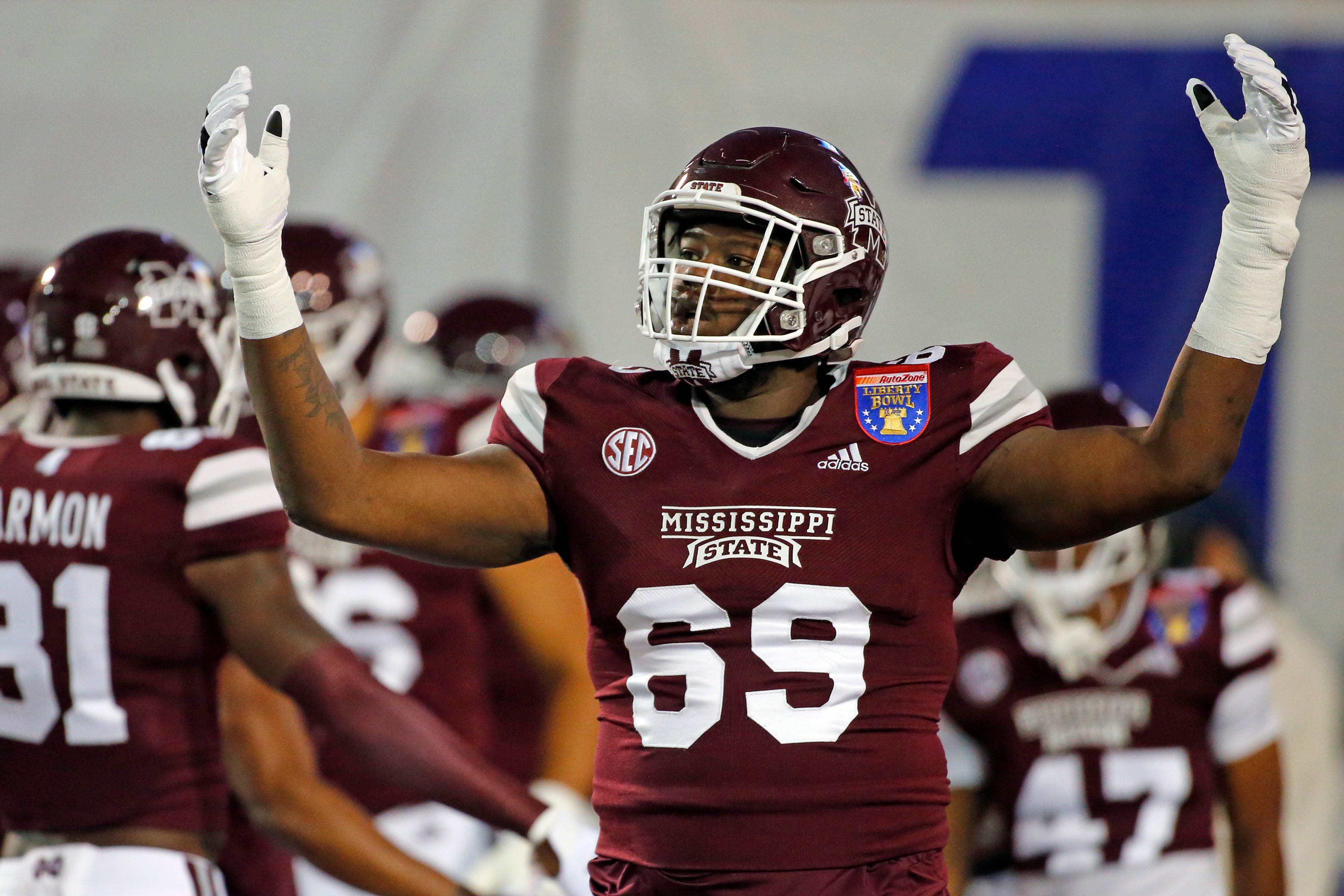 Where Kwatrivous Johnson stands in Mississippi State football LT race