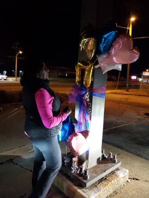 The Watson family sets up a memorial on Dec. 26 for Jessica Watson, who was killed 17 years ago in a case that remains unsolved.