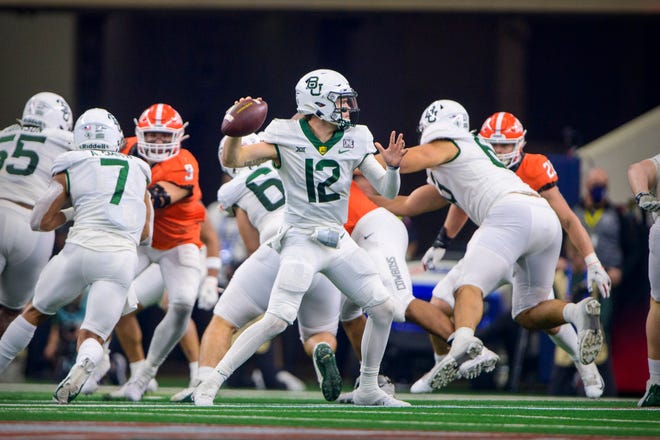 Baylor quarterback Blake Shapen throws a pass during the Big 12 Conference championship game.