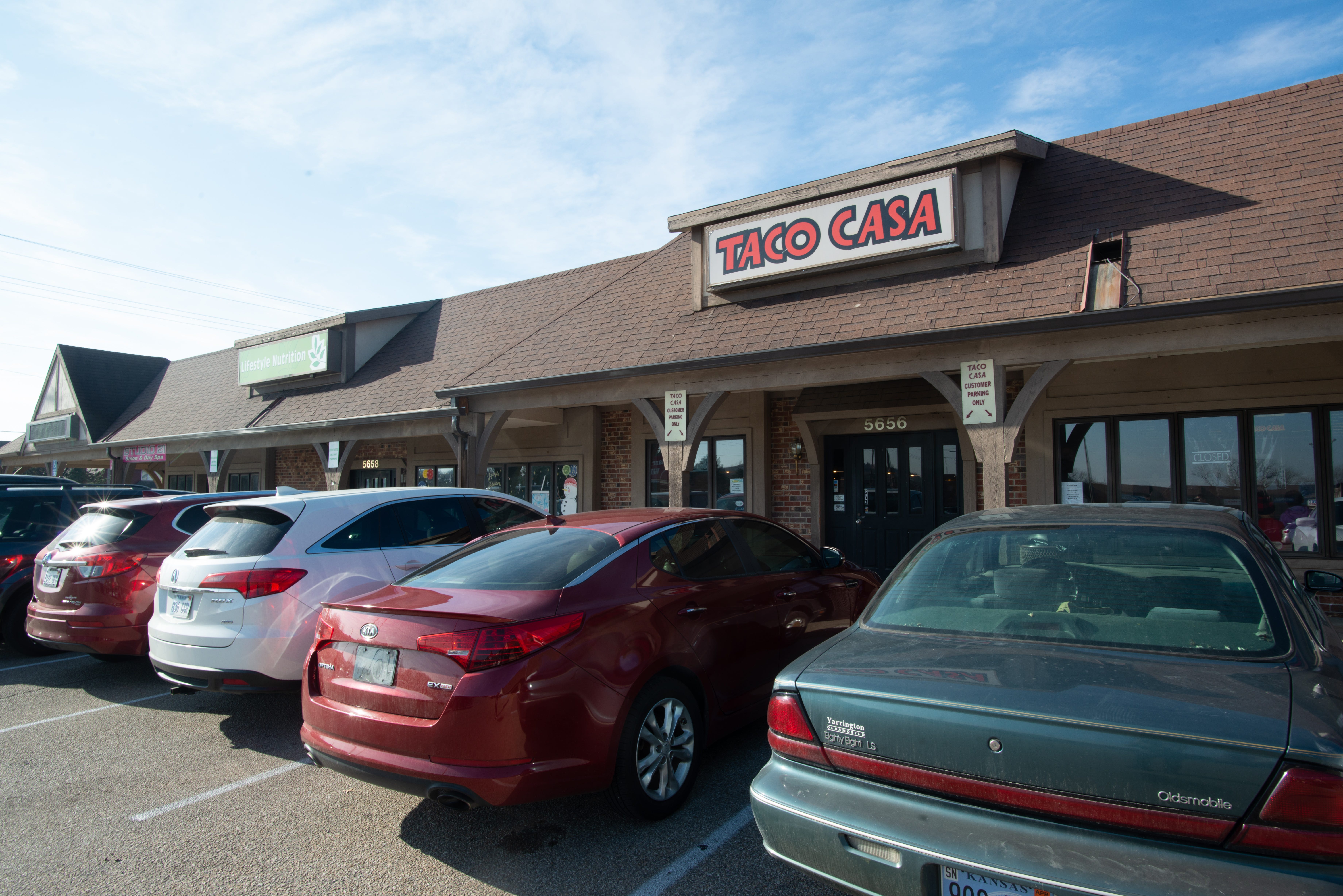 Taco Casa in Topeka's Barrington Village closes after 38 years