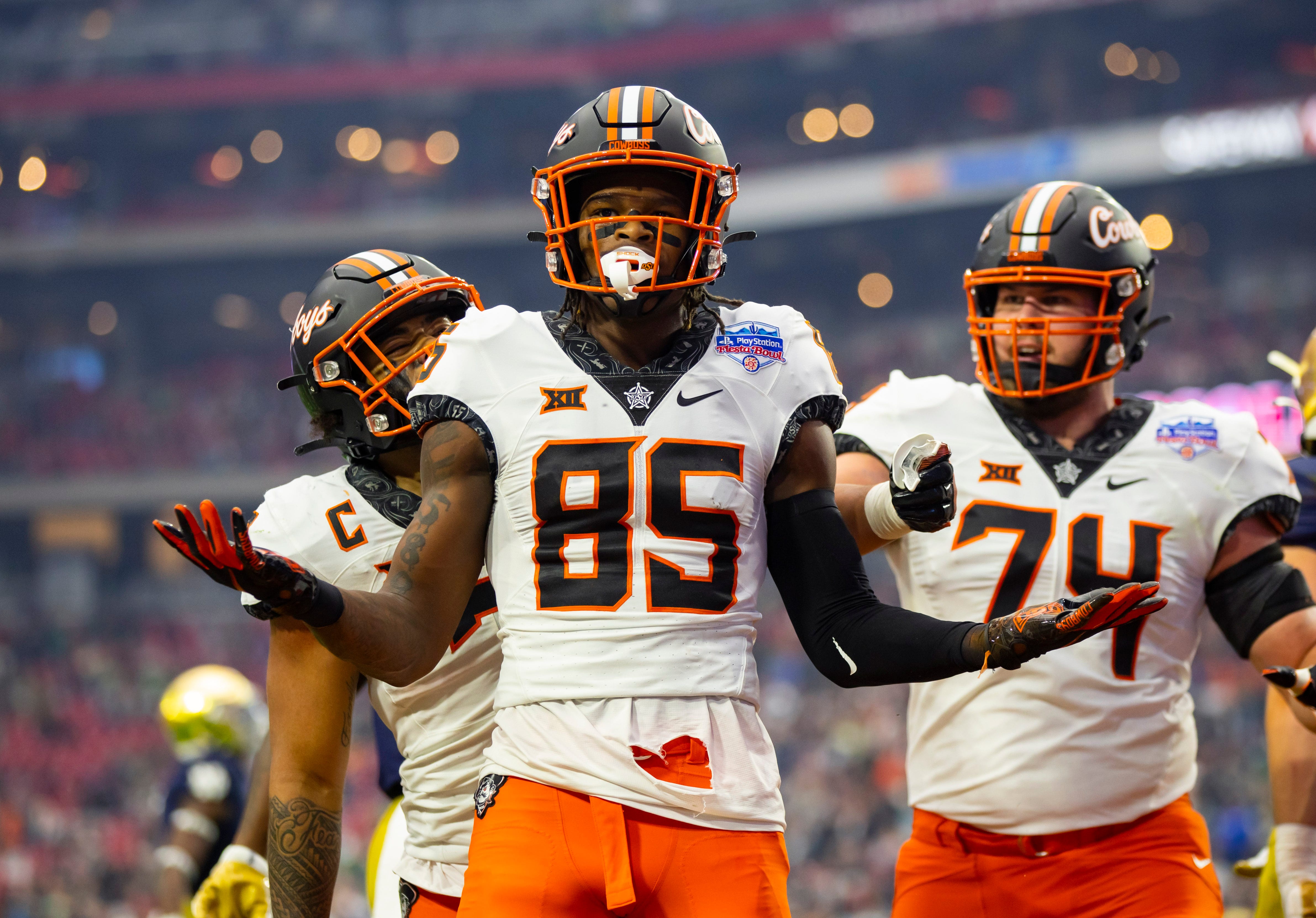 Oklahoma State beats Notre Dame in Fiesta Bowl with huge comeback