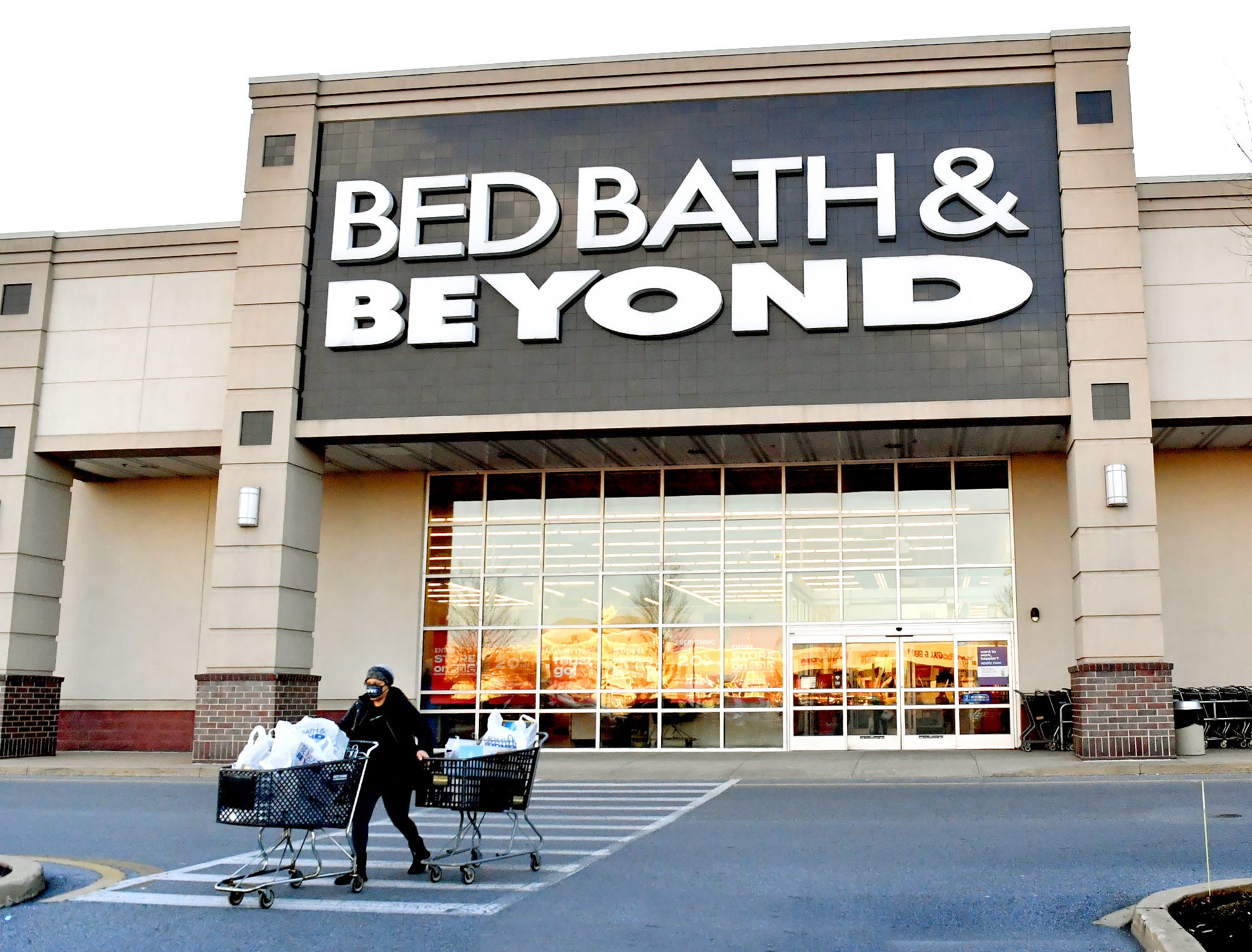 Burlington Coat Factory moving to former Bed, Bath and Beyond site in