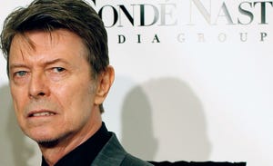 Katalog musik ekstensif David Bowie dijual ke Warner