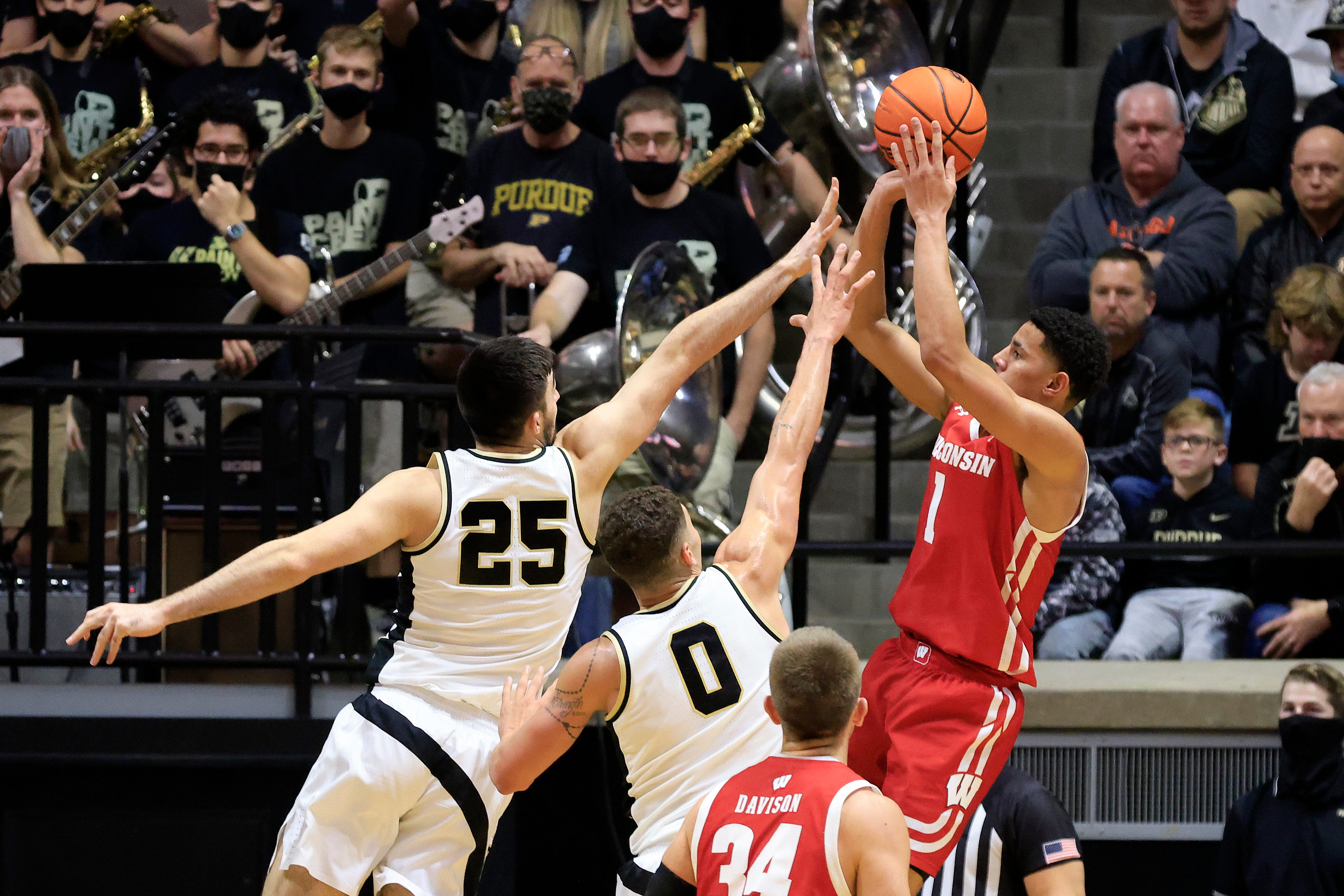 Wisconsin 74, Purdue 69: Johnny Davis, Brad Davison carry UW to upset