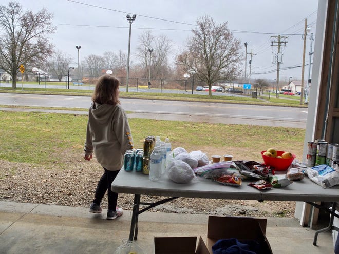 On Christmas Day, volunteers distributed food, clothing and harm reduction supplies in Newark, Ohio.