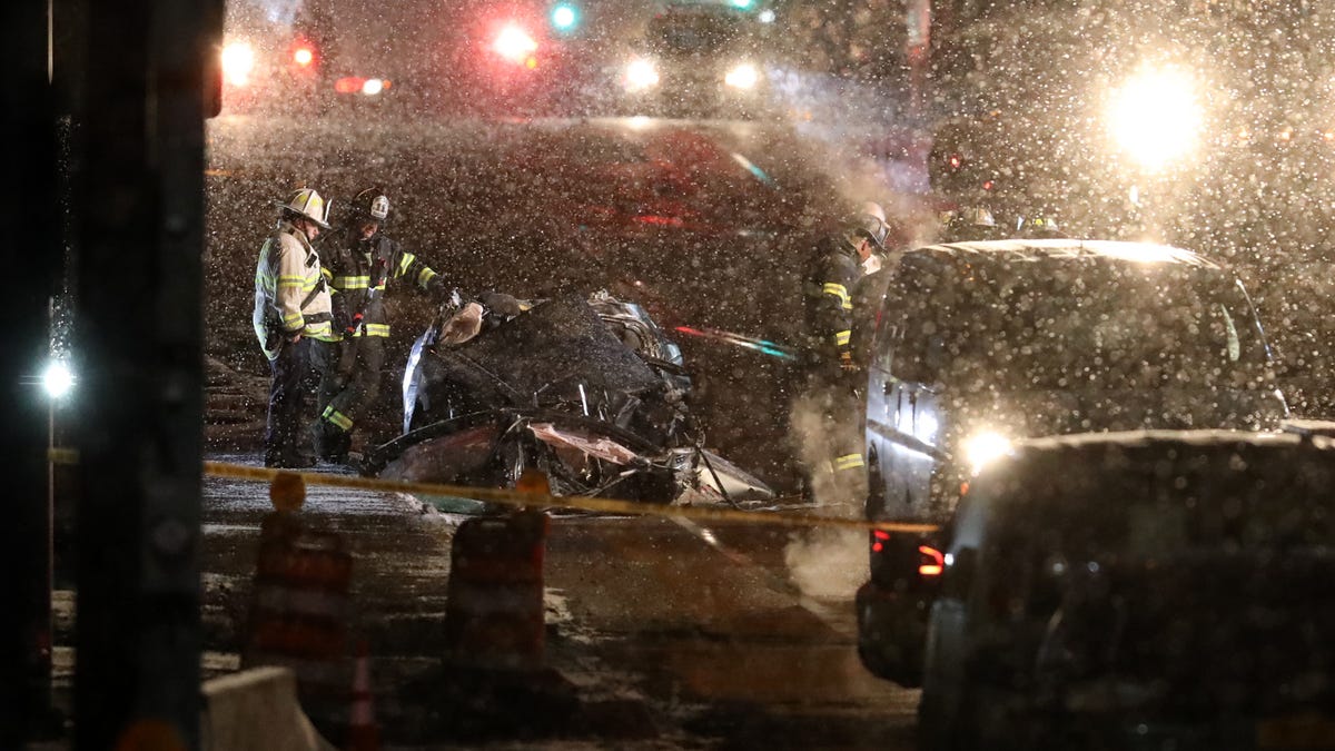 Images from the scene of fatal car crash in downtown Rochester NY