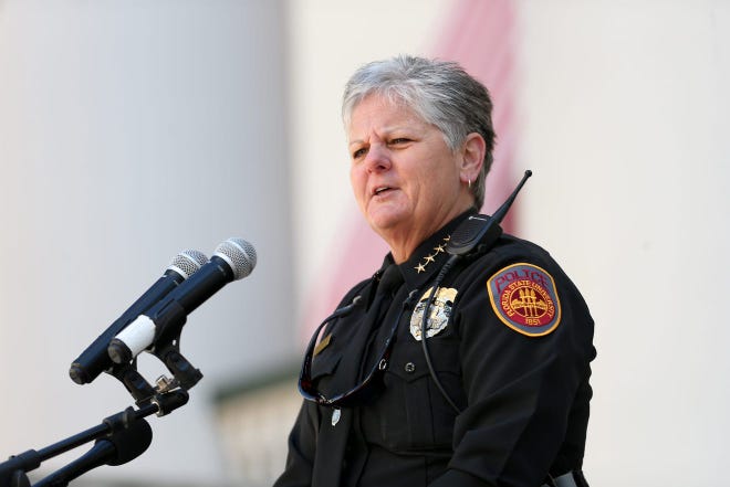 The previous chief of police for the FSU Police Department, Chief Terri Brown, retired after 30 years of service to FSU, according to the Florida State News Letter, Chief Brown was appointed as the first female chief of police at FSU in August 2019, and oversaw the department through many emergencies and crisis responses, such as the start of the COVID-19 Pandemic and cooperating with local, state and federal agencies.