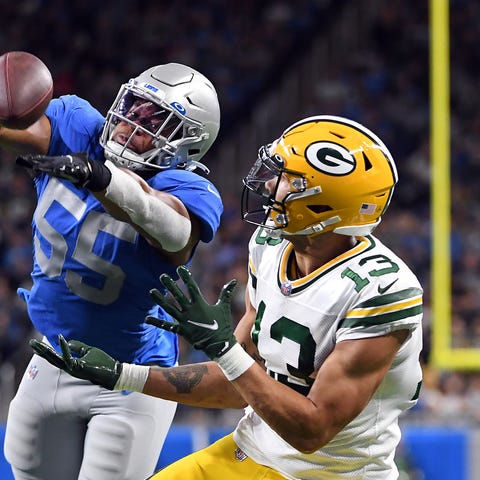 DETROIT, MICHIGAN - JANUARY 09: Allen Lazard #13 o