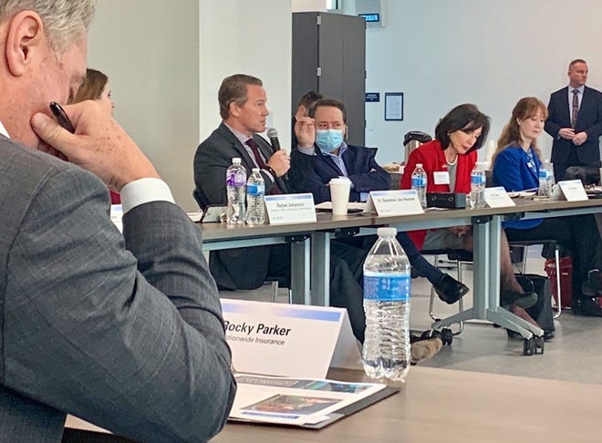 Ohio State receives million grant to boost broadband jobs Ohio State receives million grant to boost broadband jobs