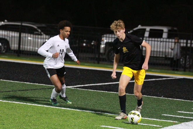 St. Amant’s Soren Gaffney (right) scored the Gators’ only goal in their tie against Dutchtown.