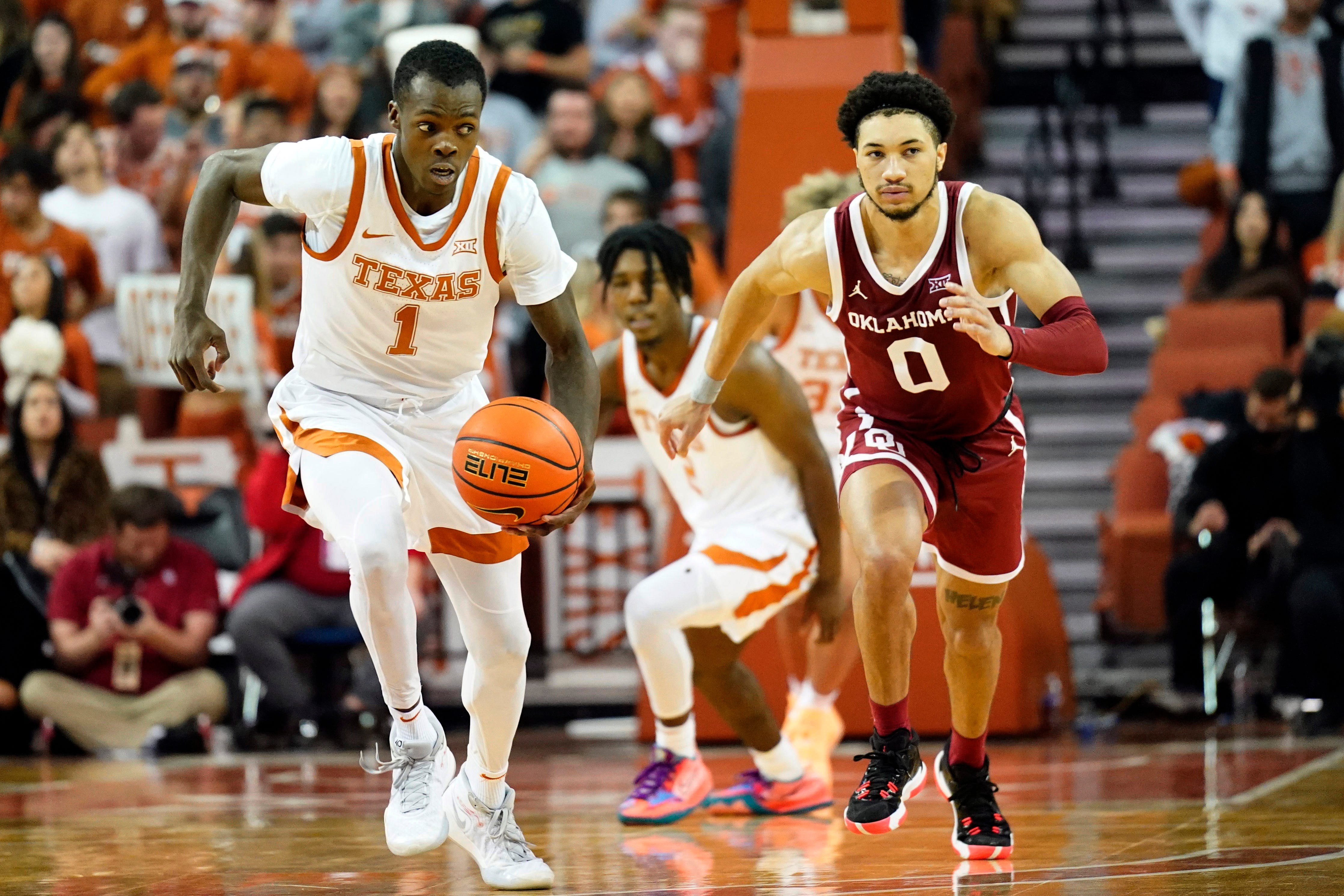 'It was not a good night': Longhorns' defense stifles Sooners in Porter Moser's Red River Rivalry debut