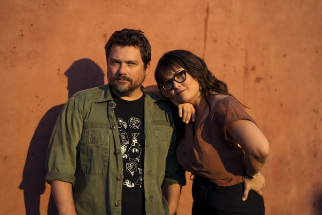 Watkins Family Hour — siblings Sean and Sara Watkins — will perform Sept. 23 at the Great Lakes Center for the Arts.