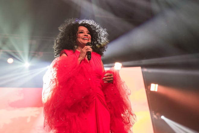Diana Ross performs at the 'Keep the Promise' 2019 World AIDS Day Concert presented by AIDS Healthcare Foundation on November 29, 2019 in Dallas.
