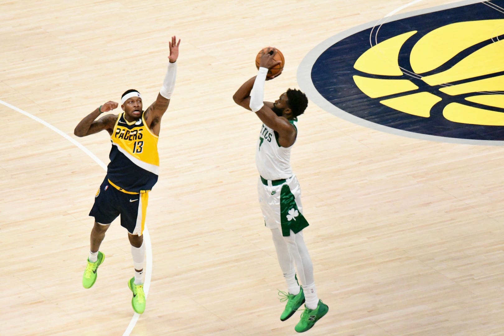 Jaylen Brown, Celtics rout Pacers in wire-to-wire victory