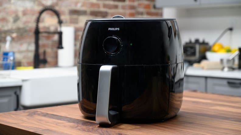 Can you use coffee filters in an air fryer 1 Aluminum foil will survive your air fryer and can be a beneficial tool for the food inside.