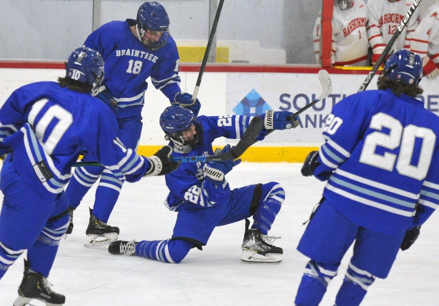Braintree High boys hockey team ties Hingham