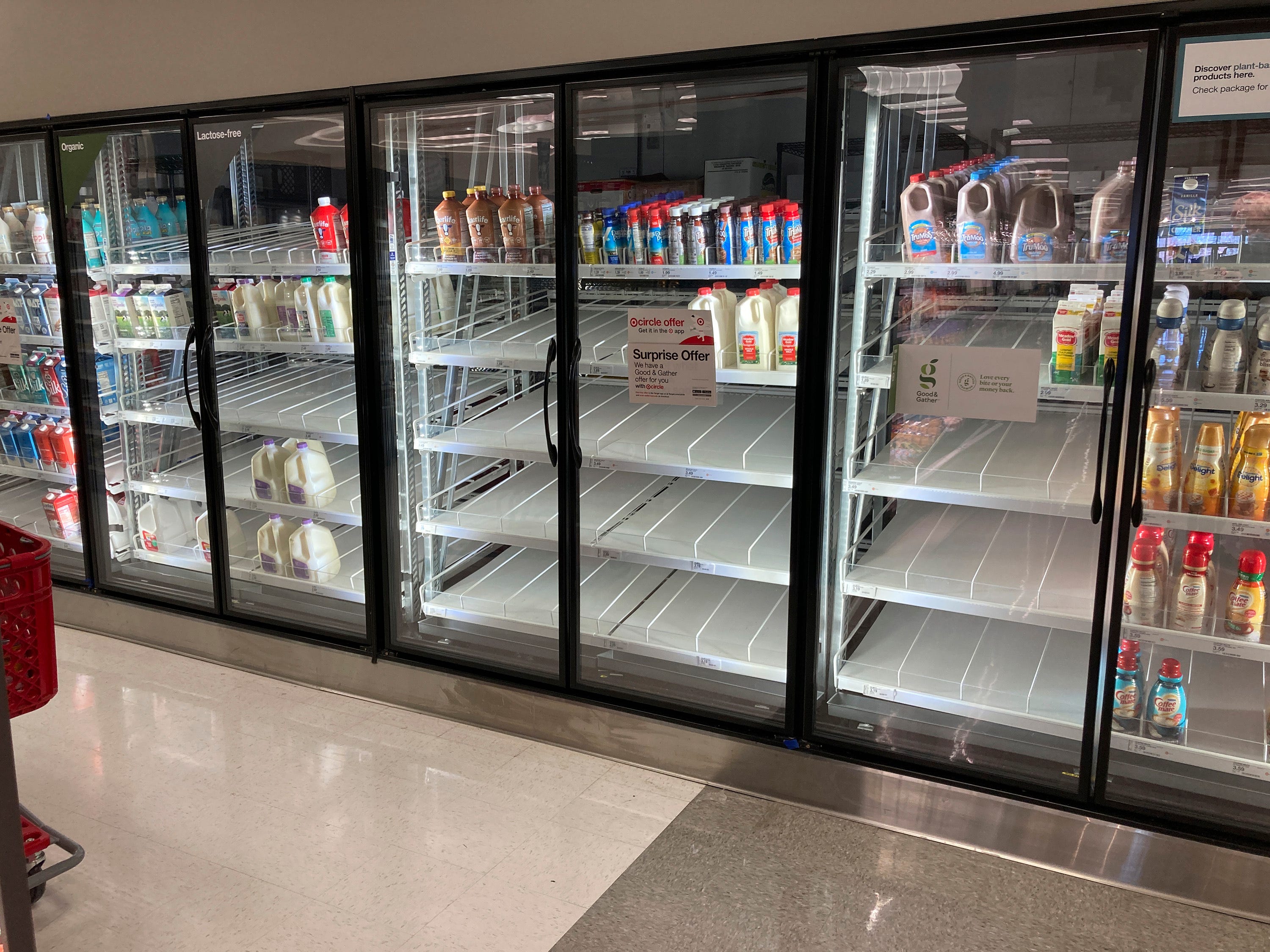 Grocery stores still have empty shelves amid supply chain disruptions, omicron and winter storms