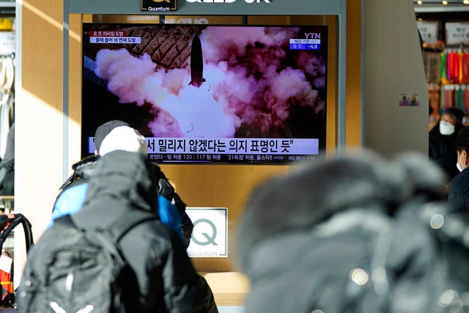 Korea Utara menembakkan rudal jarak pendek dalam peluncuran ke-4 bulan ini