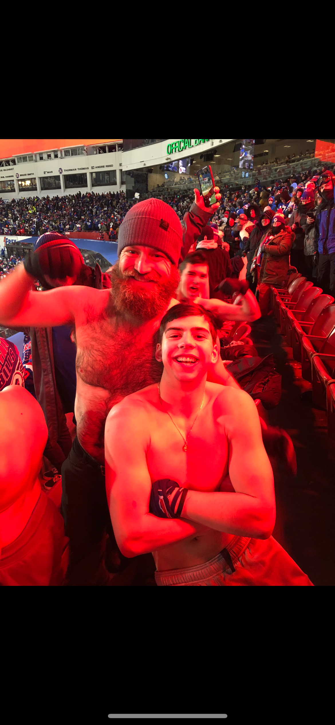'Heat of the moment': Fan describes viral photo with shirtless Ryan Fitzpatrick at frigid Bills game