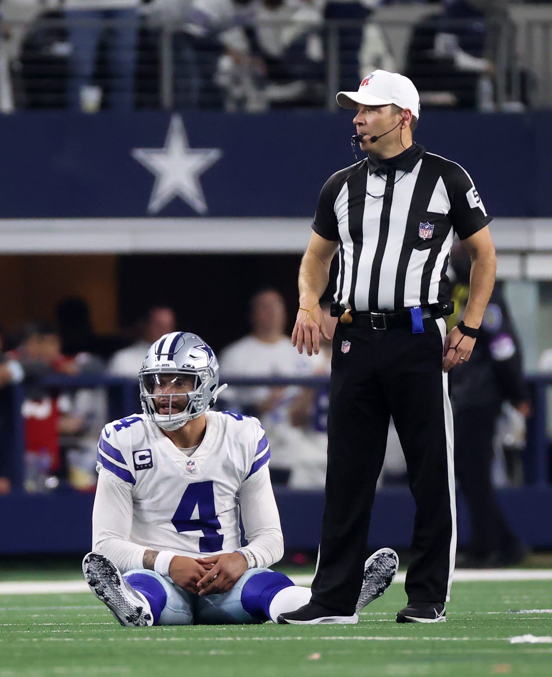  Livid : Dak Prescott, Cowboys try to make sense of bizarre final play vs. 49ers