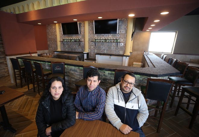Co-owners Ramona Munoz and her brother, Luis Munoz (center), and chef Eduardo Atilano are planning to open Chapala Mexican Grill in February at 530 N. High St. in Worthington.