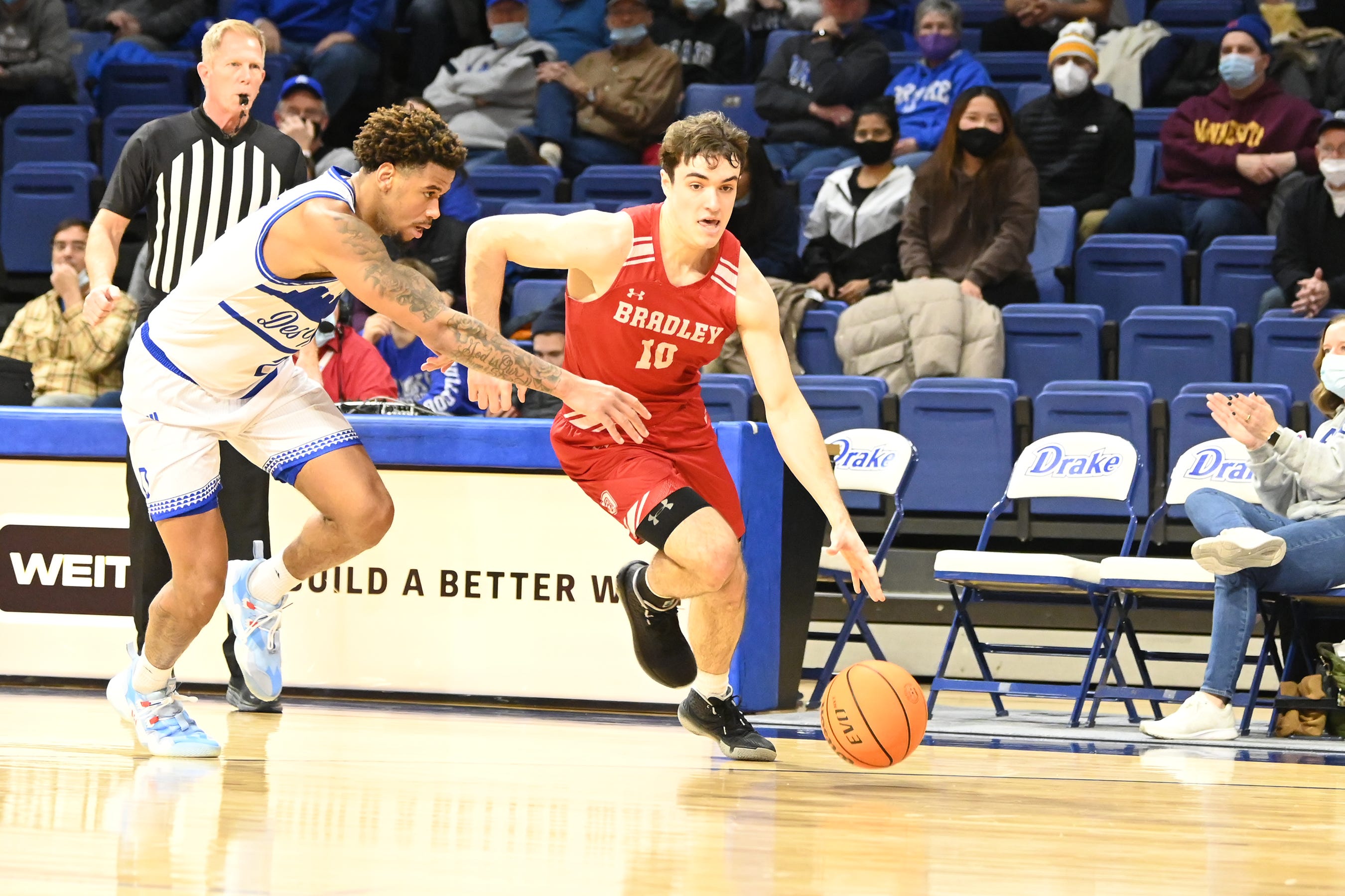 Bradley Basketball Vs Drake Why Braves Upset Bulldogs On The Road