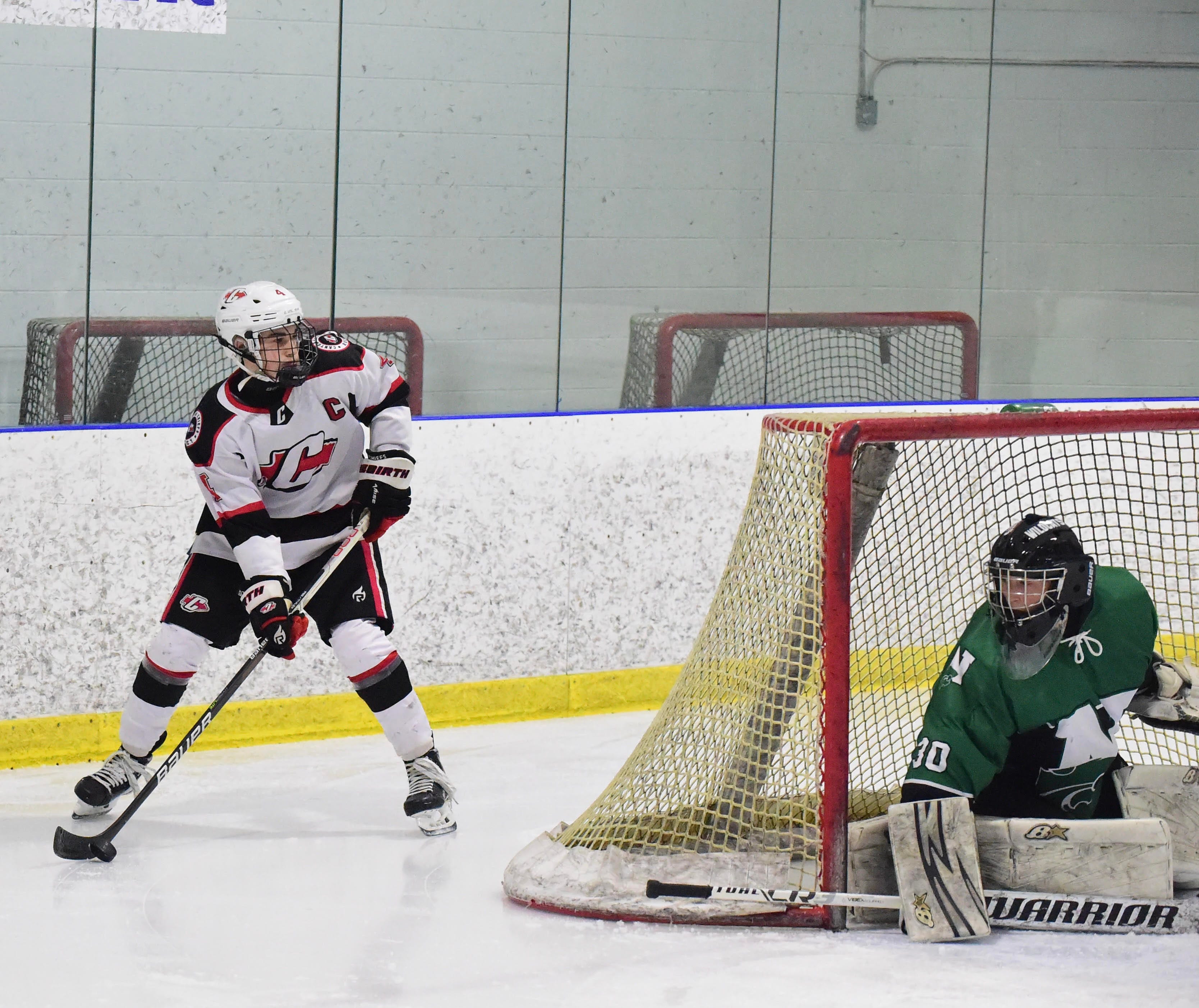 Canton hockey beats Novi 83 in KLAA crossover