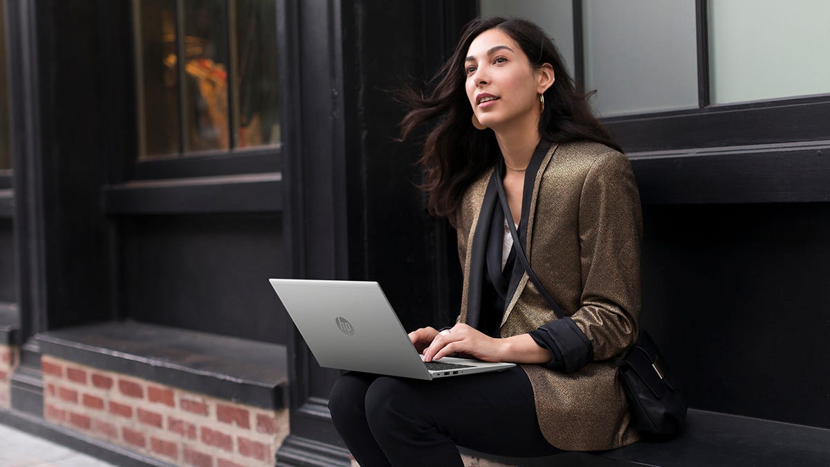 We're spending a lot more time online these days – for work, play, school, shopping, banking, and communicating – and so it's critical to take stock in one's 'digital wellness' in 2022. It doesn't take much to help stay on your game.