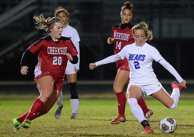 Bartram Trail's Grace Ivey lines up a shot in the Bears' victory over Creekside in January.