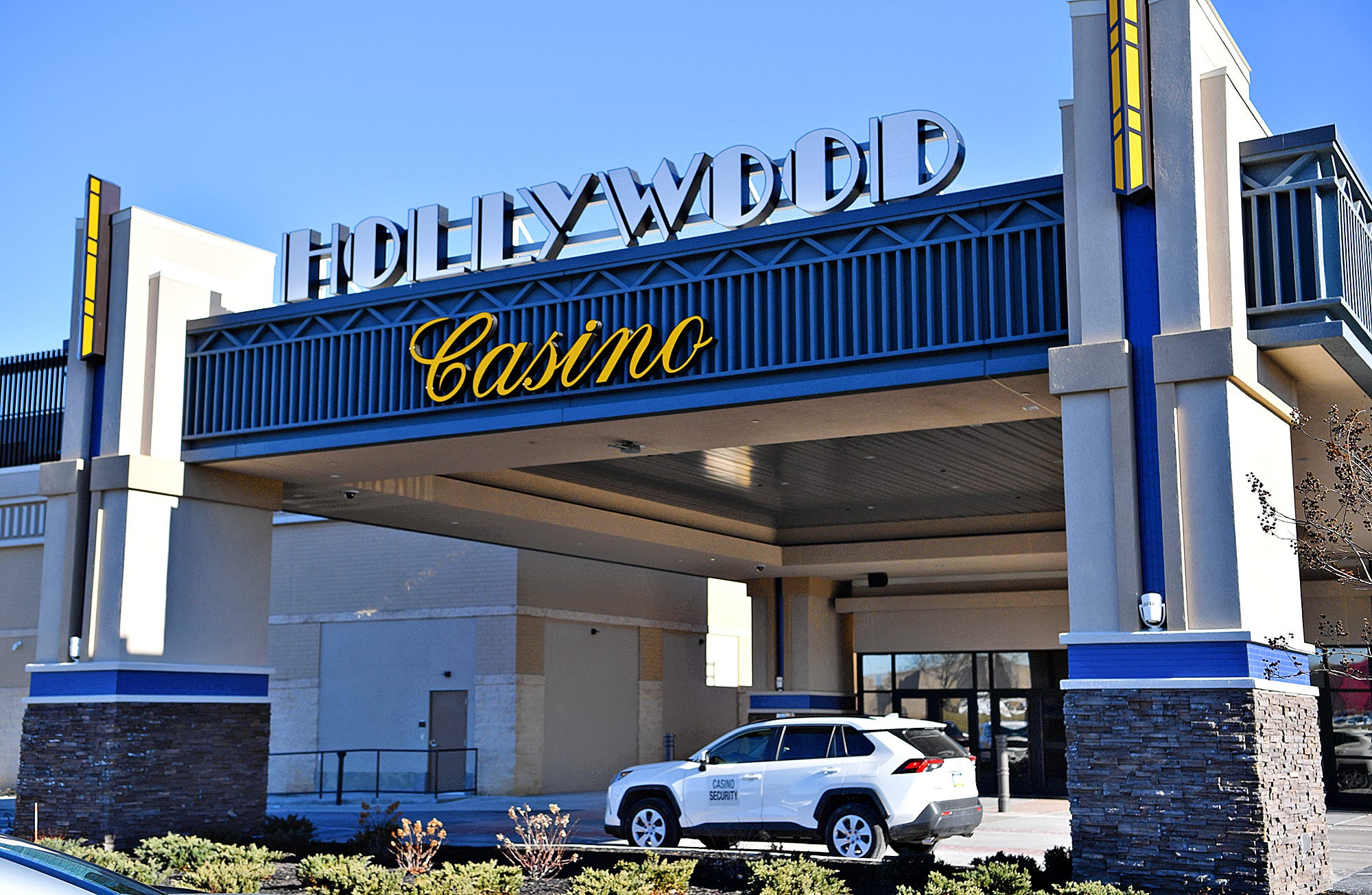 Hollywood Casino York, part of record year for gambling in Pa., to open 24 hours a day