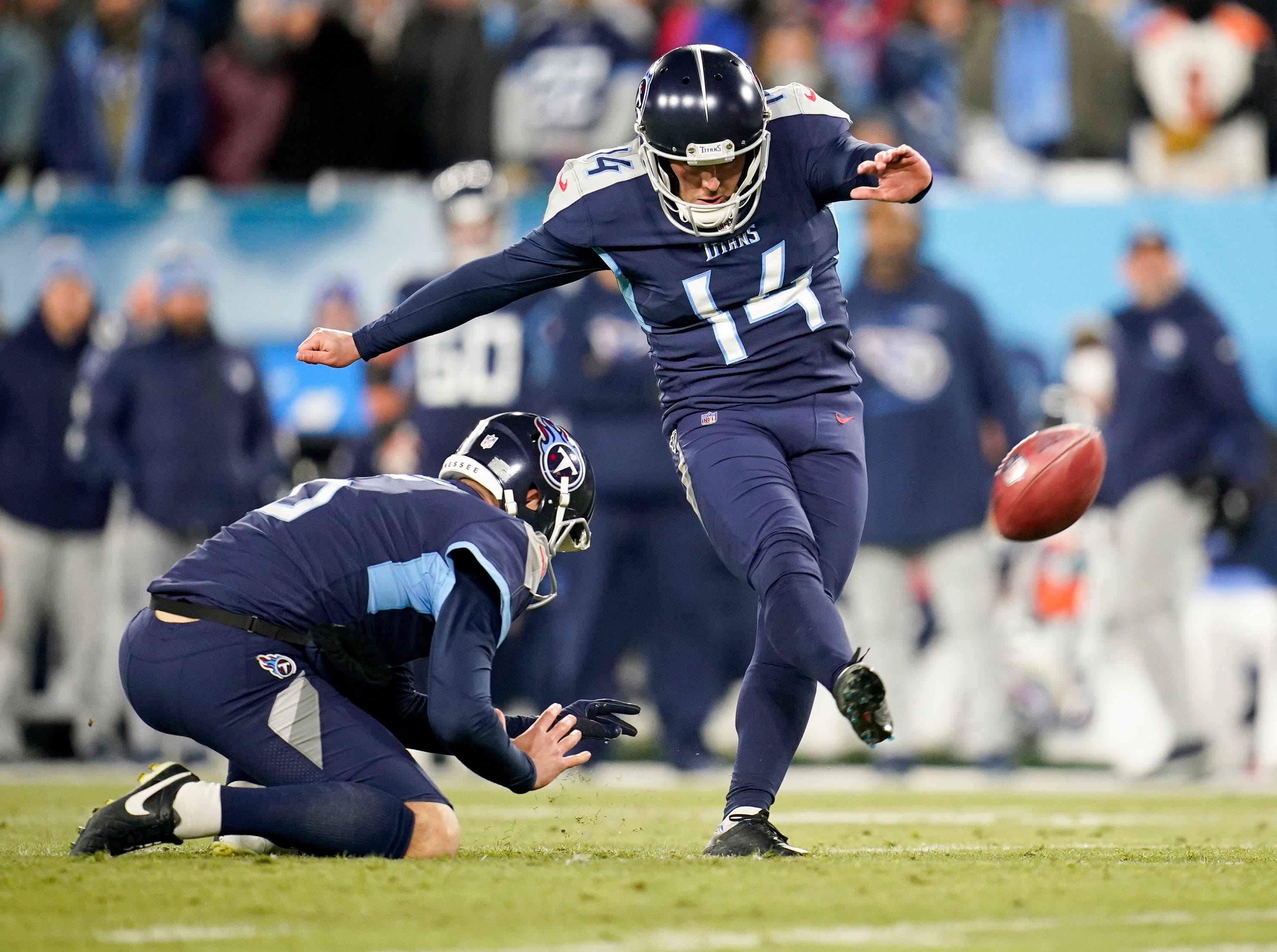 Kicker Randy Bullock returning to Tennessee Titans on two-year deal |Source