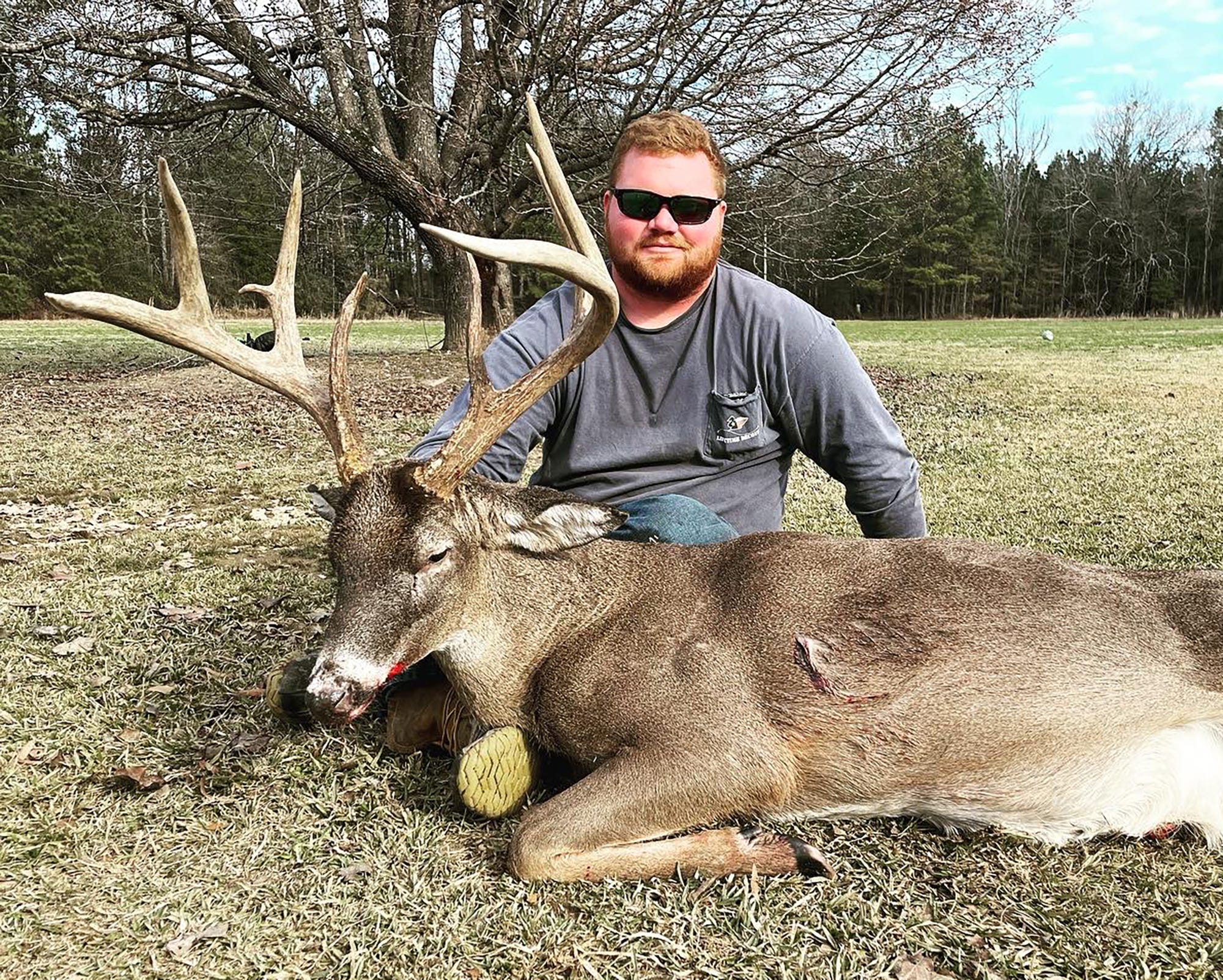 Mississippi deer hunter's chance encounter yields 149-inch buck
