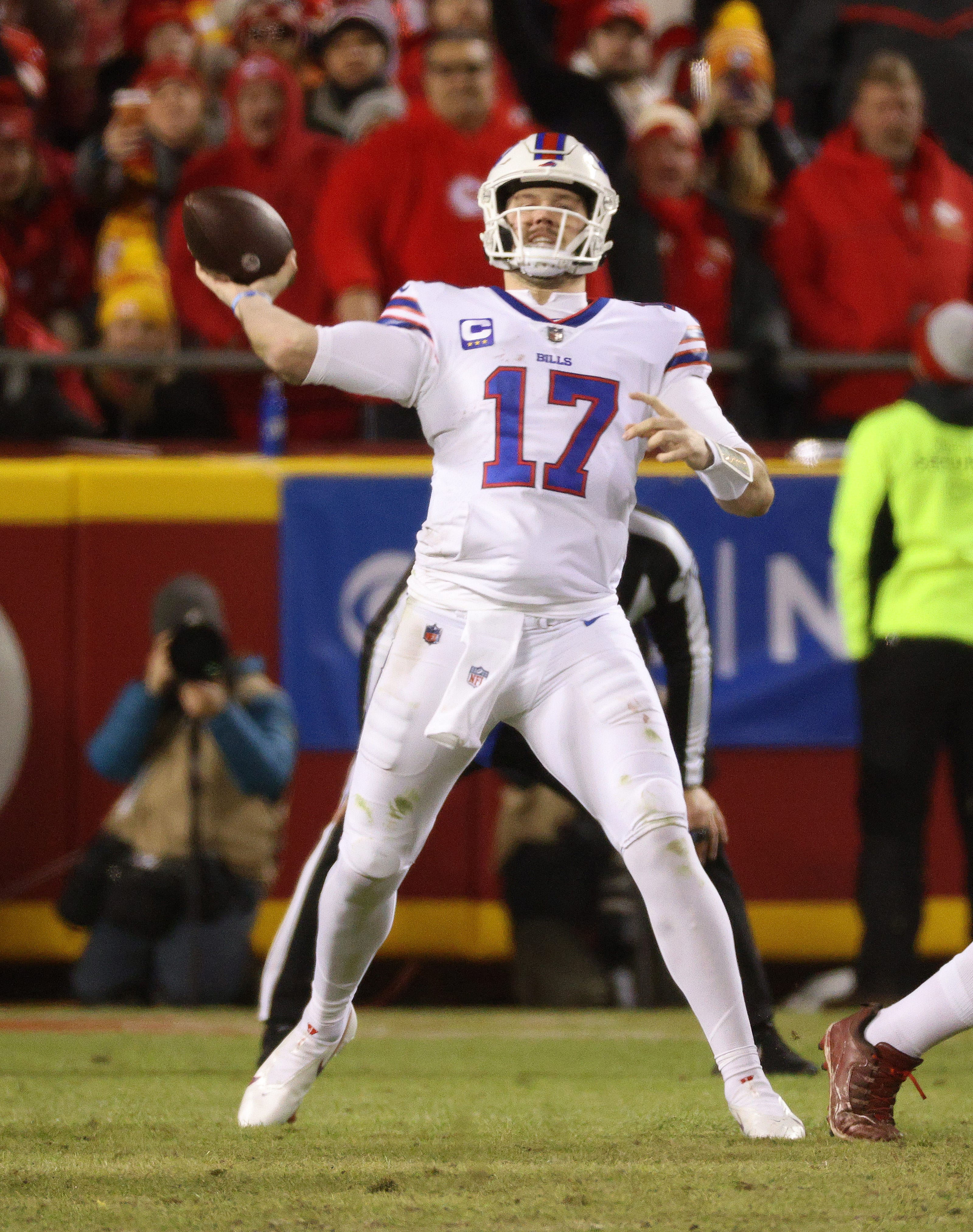 Buffalo Bills’ 2021 offense report card:  Josh Allen was elite, O-line needs to improve