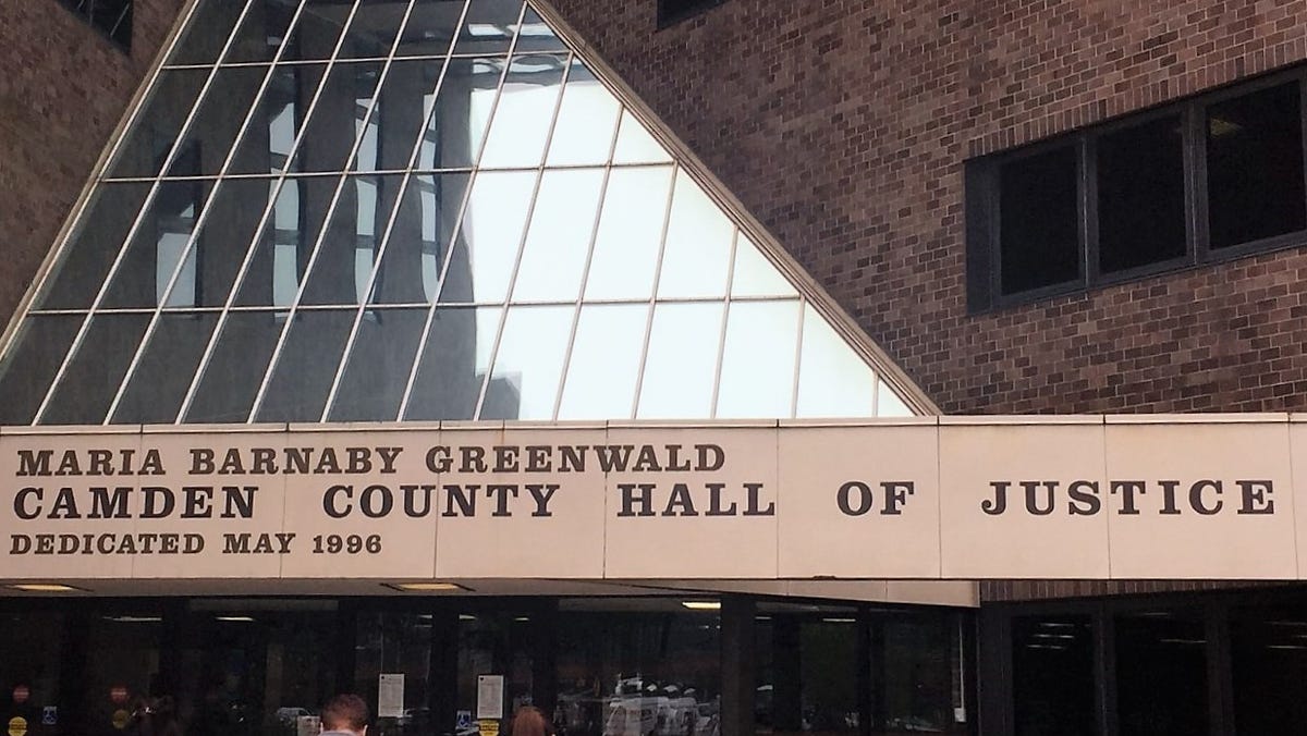 Judge who complained during hearings draws public reprimand from Supreme Court Judge who complained during hearings draws public reprimand from Supreme Court