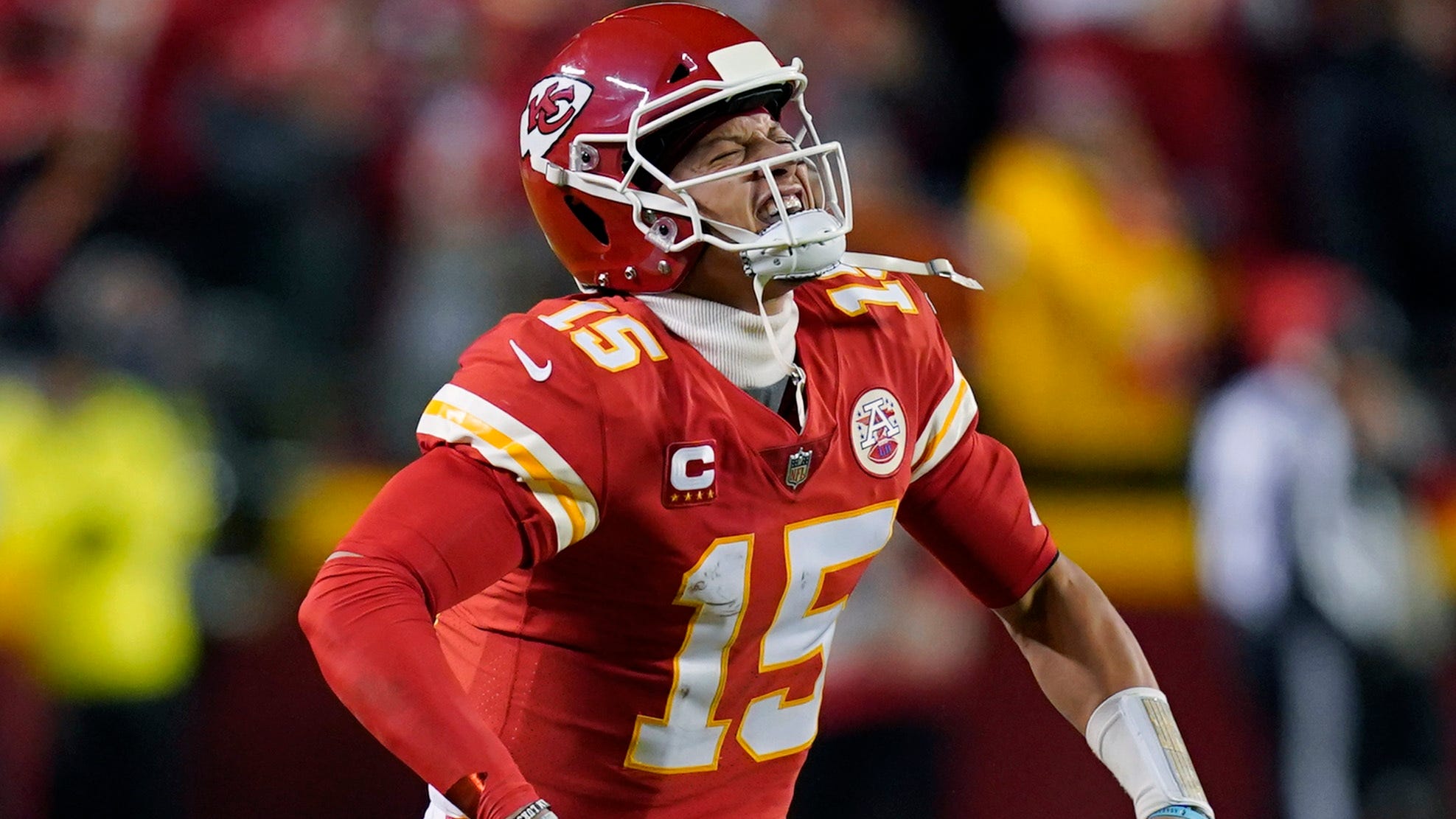 Quarterback Patrick Mahomes and the Chiefs won a record sixth consecutive AFC West title.
