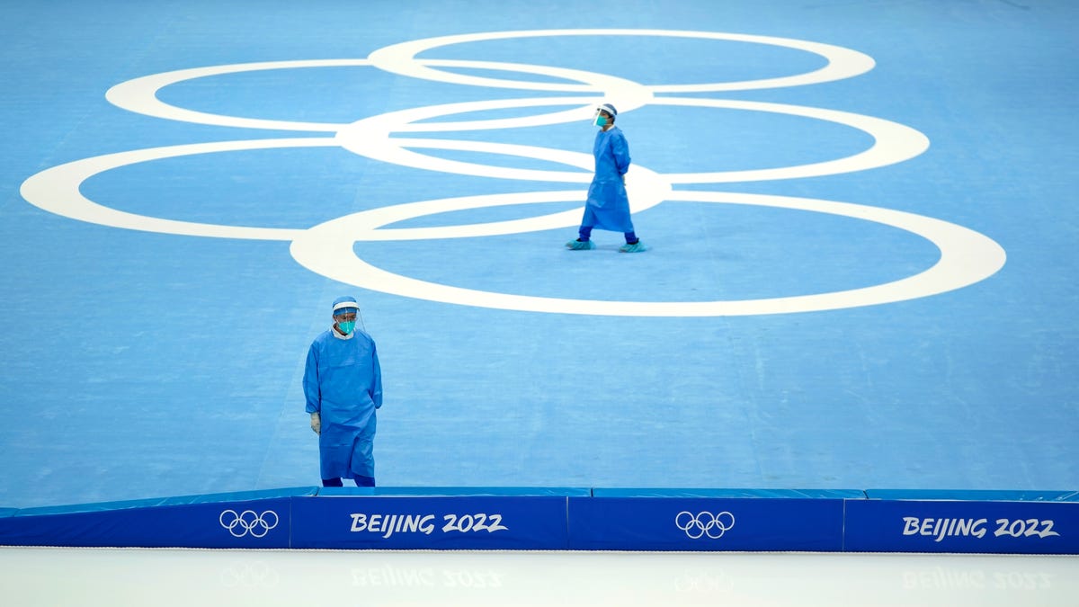 2022 Winter Olympics: Free condoms available, but hugs and handshakes are to be avoided thumbnail
