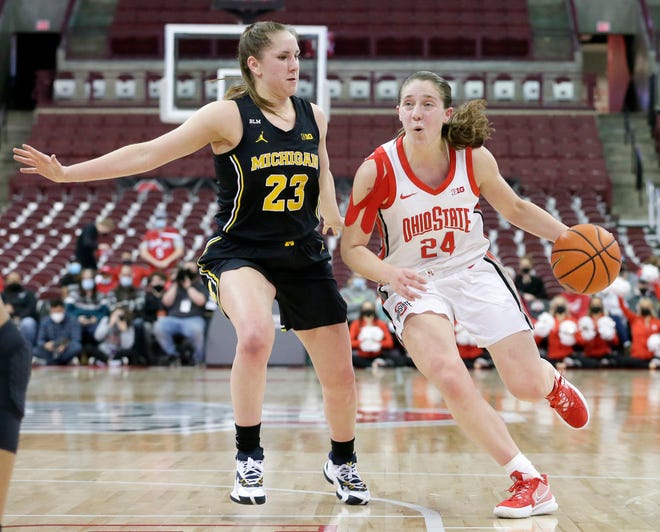 Ohio State's Taylor Mikesell led the Buckeyes with 16 points in a New Year's Eve win over Michigan.