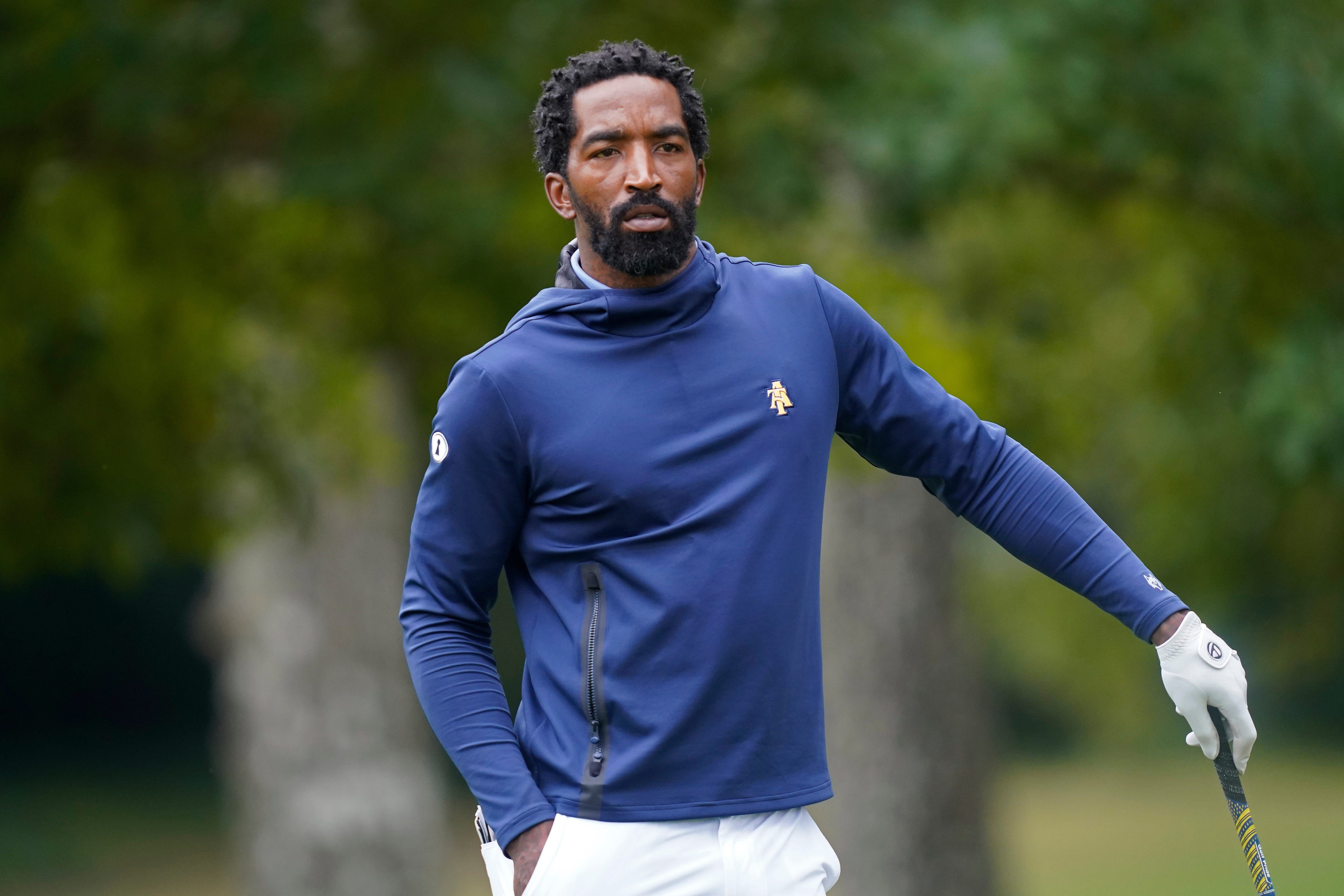 Ex-NBA player, current college golfer J.R. Smith signs with agent for NIL deals