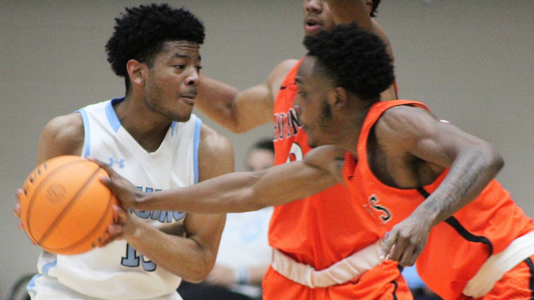 Bartlesville's David Castillo is focus of major recruiting attention