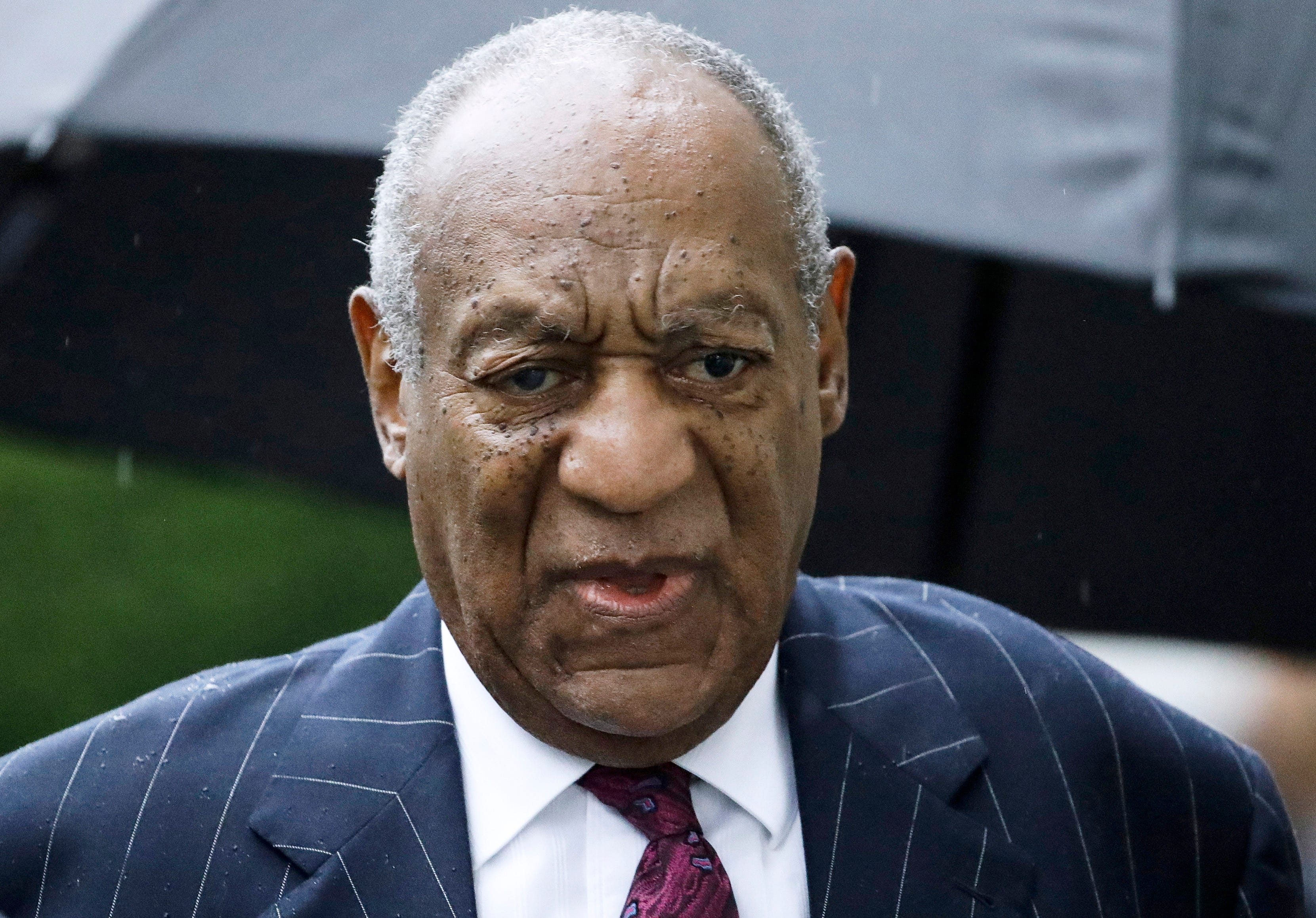Juri sipil menemukan Bill Cosby remaja yang dilecehkan secara seksual pada tahun 1975