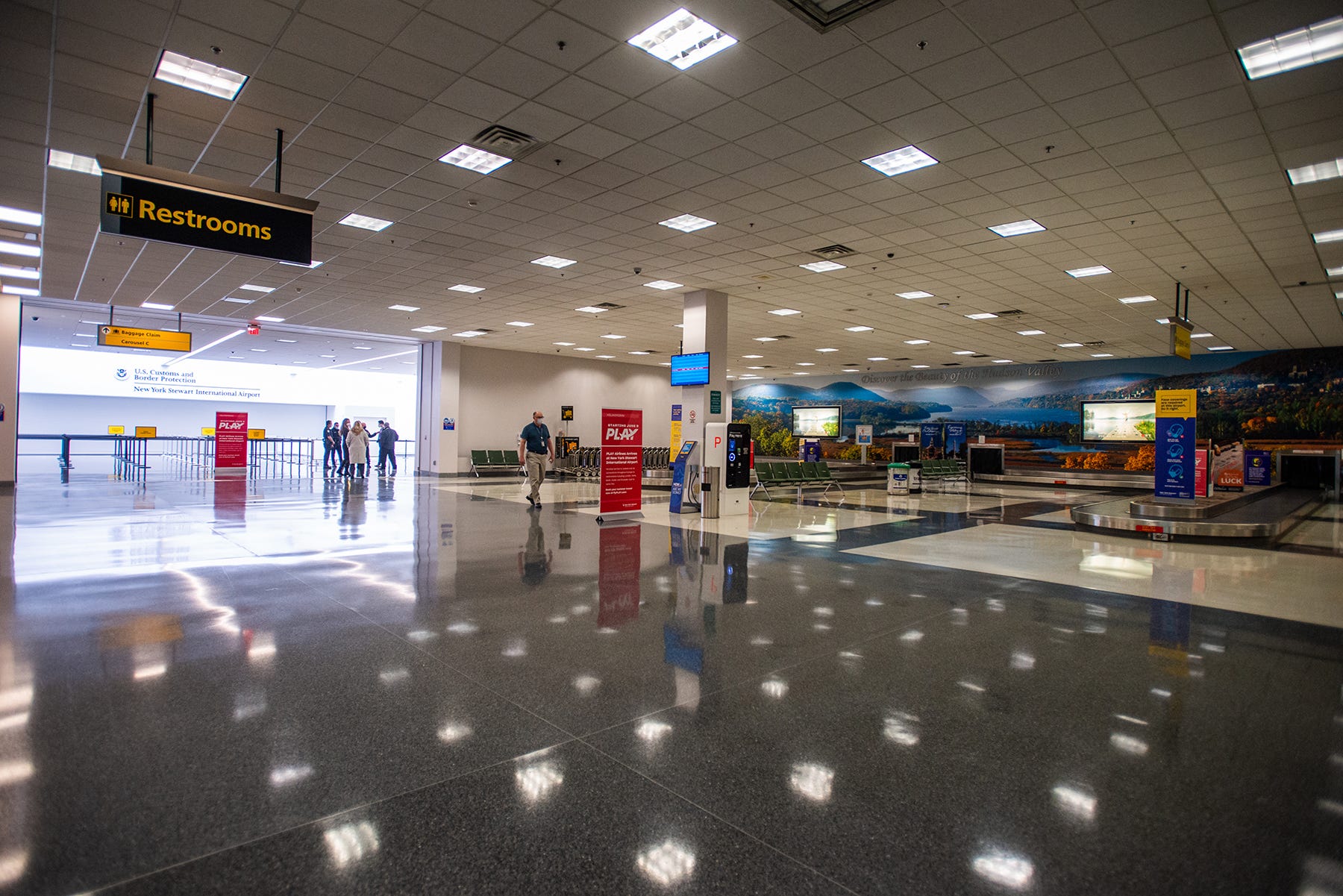 Stewart Airport PLAY airlines, new 37M facility