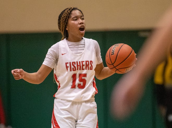 Fishers High School's Talia Harris (15) calls out a play during Fishers vs. Hamilton Southeastern High Schools, from first round of 4A IHSAA sectional action at Westfield High School, Tuesday, Feb. 1, 2022. Fishers won 43-33 to set up a meeting against highly ranked Westfield. 
