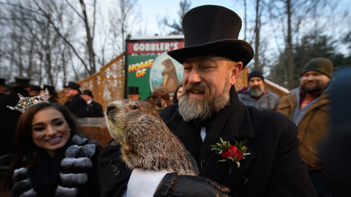 Groundhog Day 2022 Punxsutawney Phil predicts more winter weather